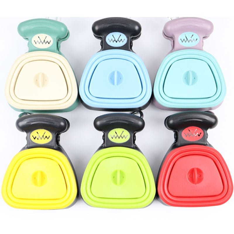 Pet Foldable Pooper Scooper - Furry Family Faves