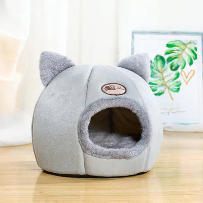 Pet Nest with Inside Cushion - Furry Family Faves